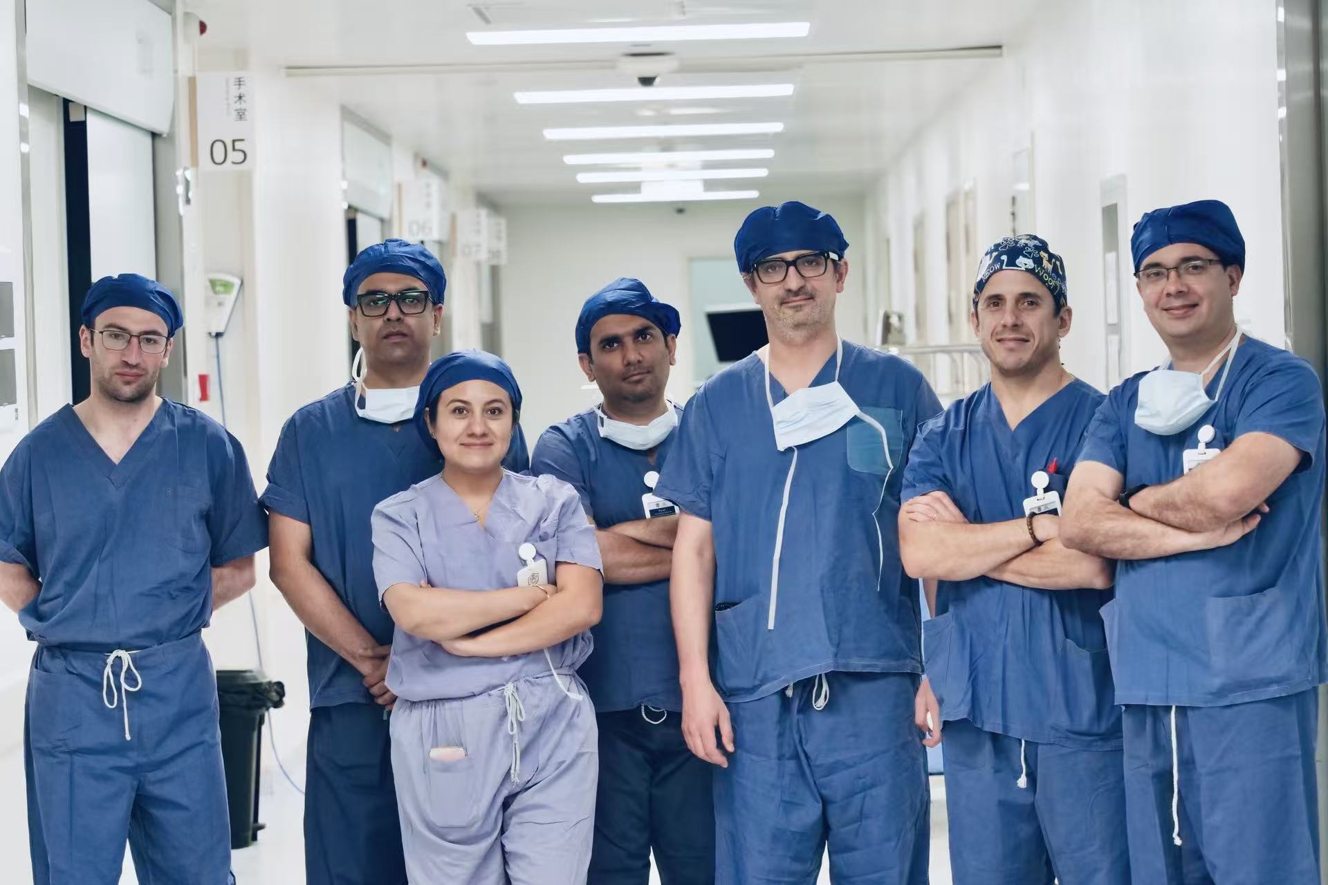 International surgical fellows at Shanghai Pulmonary Hospital