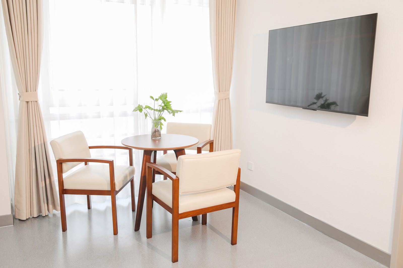 Patient room facilities